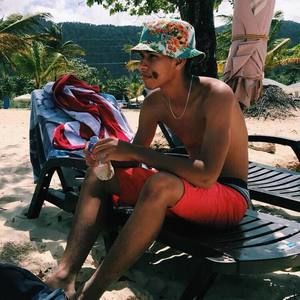 Meet your Posher, Luke